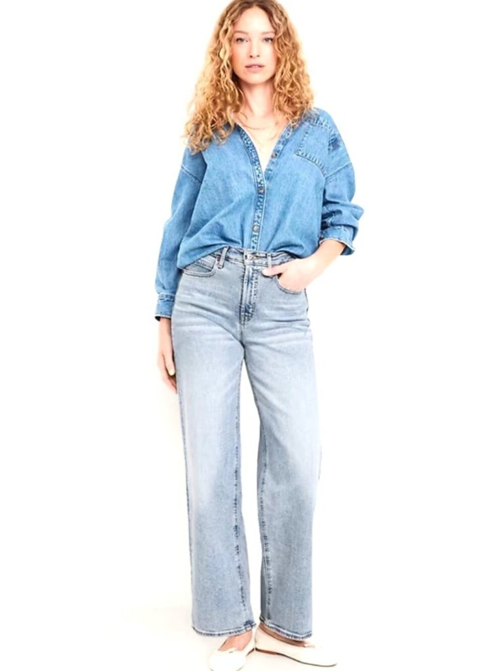 Old Navy Extra High-Rise Sky-Hi Wide Leg Light Wash Jeans Size 12 (Inseam 29.5")